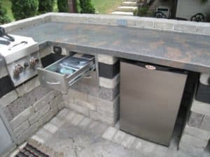 built-in outdoor kitchen